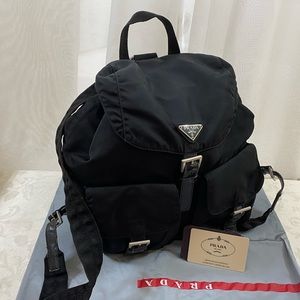 🆕 Prada Milano iconic Backpack 🎒